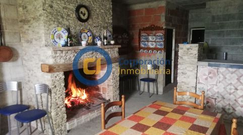 Casa de Campo con terreno en La Tova