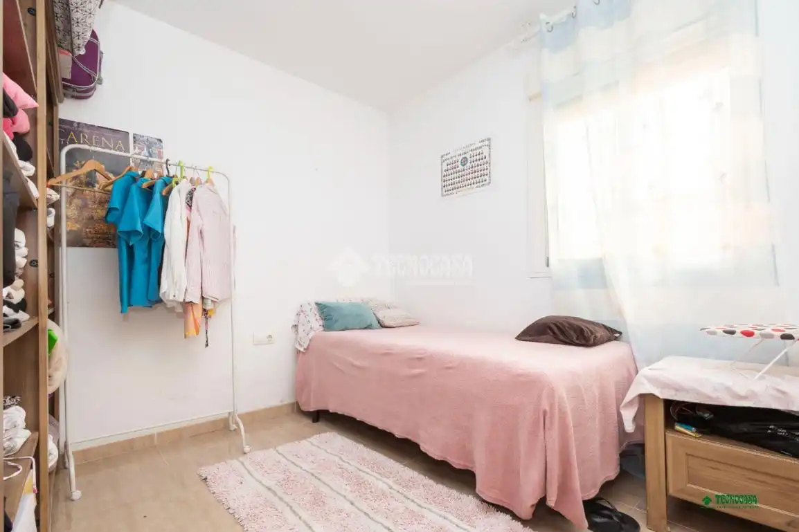 Habitación de Piso en venta en Almería con Aire acondicionado
