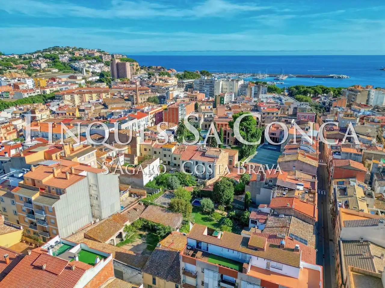 Vista exterior de Apartament en venda en Sant Feliu de Guíxols amb Calefacció