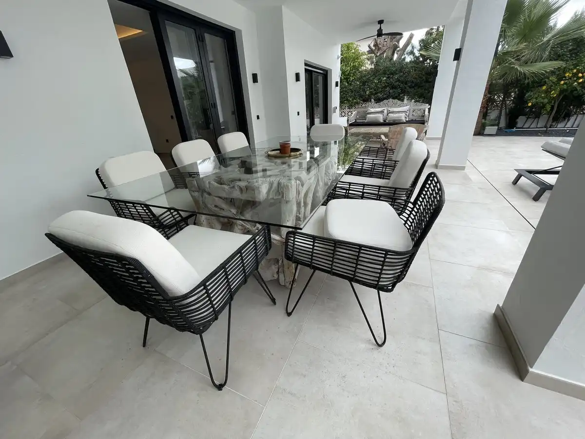Terraza de Casa o chalet de alquiler en Marbella con Aire acondicionado, Jardín privado y Piscina