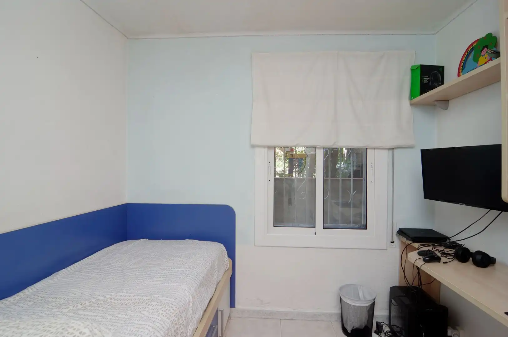 Dormitori de Casa o xalet en venda en Sant Vicenç Dels Horts amb Aire condicionat, Calefacció i Jardí privat