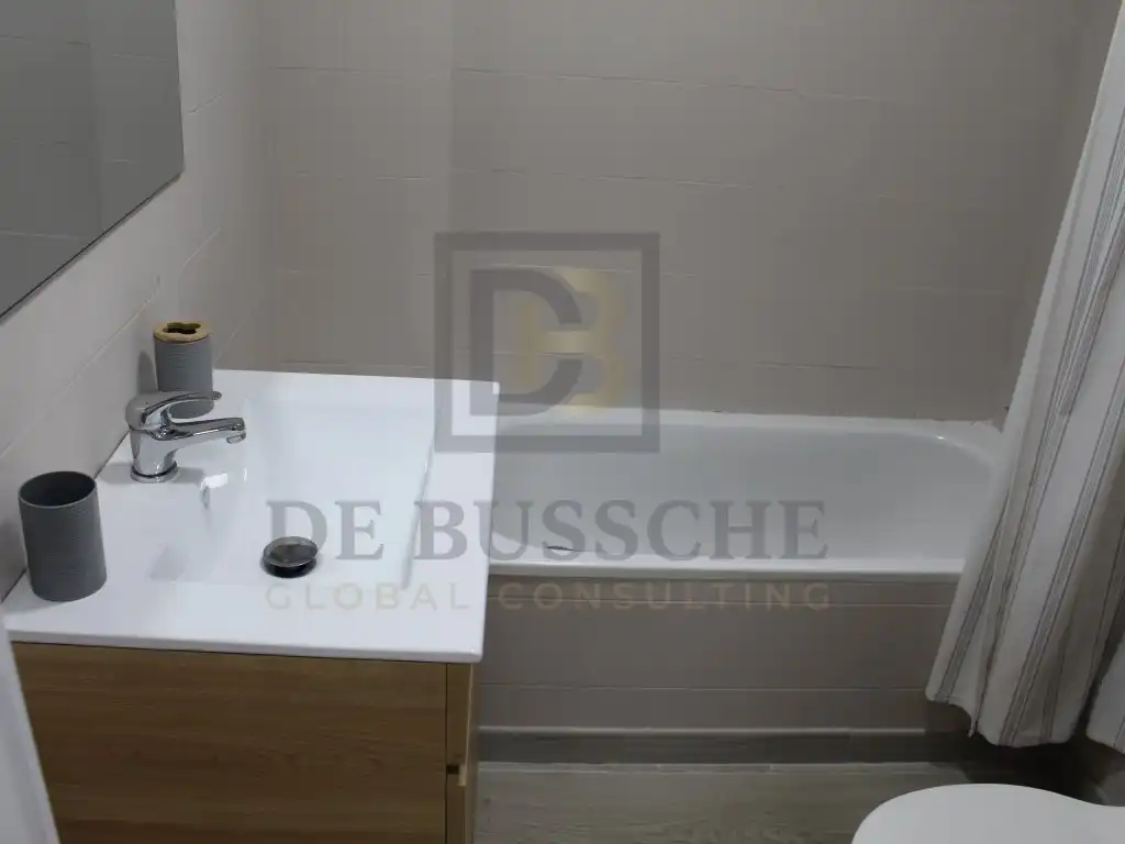 Baño de Apartamento en venta en Pilar de la Horadada con Aire acondicionado, Piscina y Amueblado