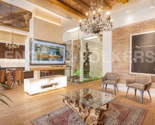 Sala d'estar de Apartament en venda en  Barcelona Capital amb Aire condicionat, Calefacció i Parquet