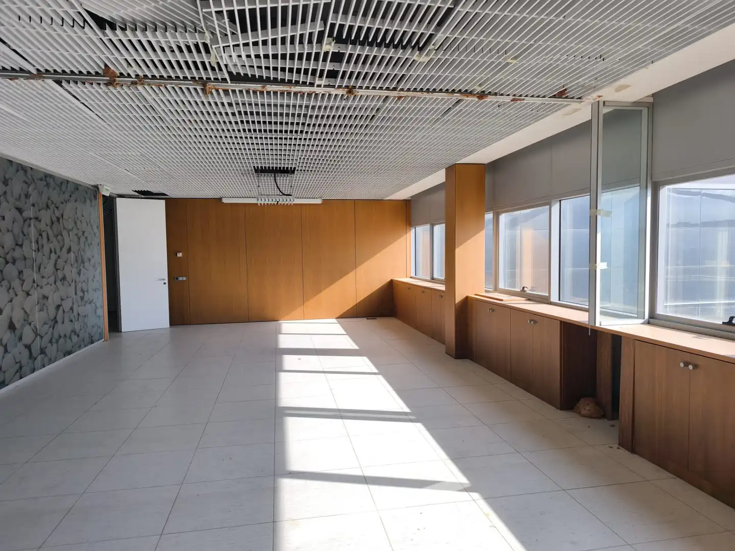 Local comercial en venta en Calle Etxesakan 28, imagen 30