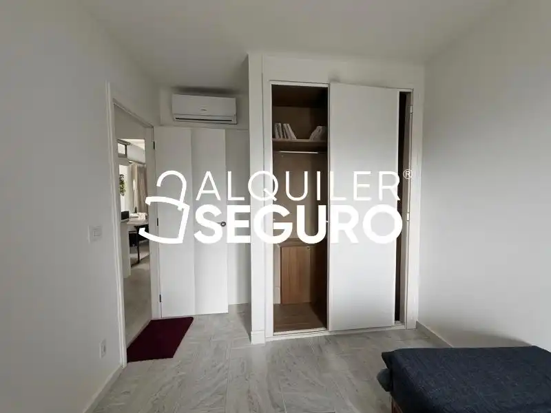 Habitación de Piso de alquiler en Casares con Terraza, Trastero y Amueblado