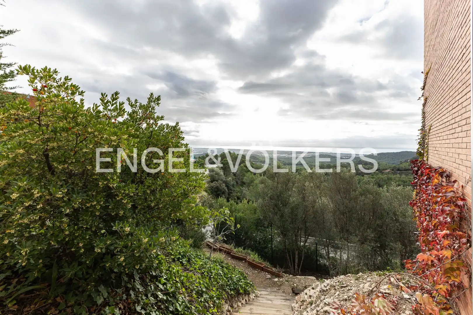 Houses for sale in Bruguers