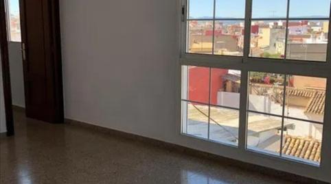 Foto 4 de Apartament en venda a Zona La Ermita, Torrent