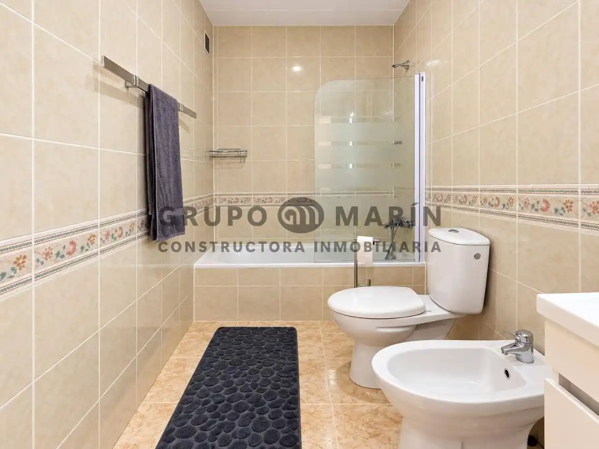 Baño de Apartamento en venta en Palafolls, Barcelona