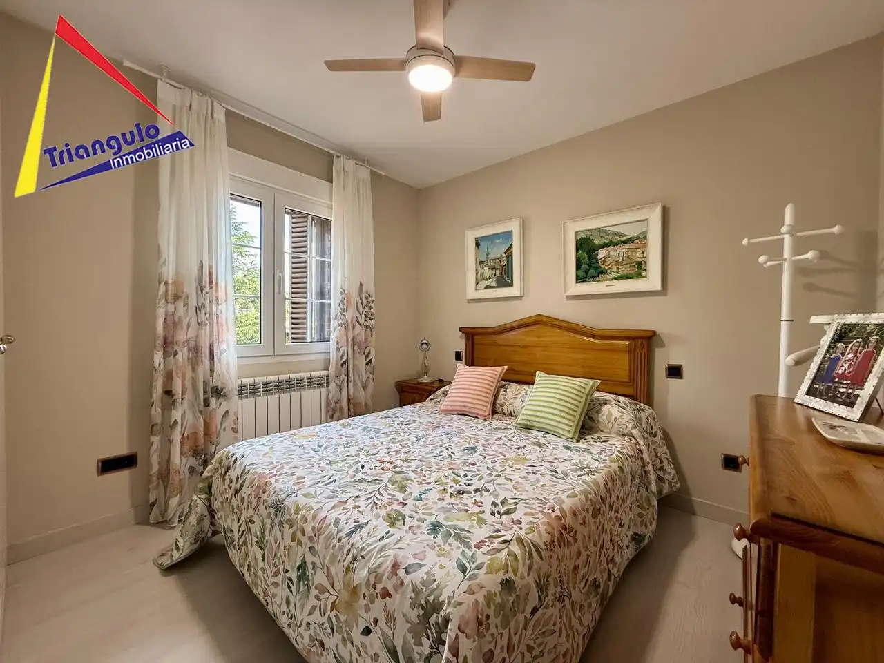 Habitación de Casa o chalet en venta en Otero de Herreros con Calefacción y Jardín privado