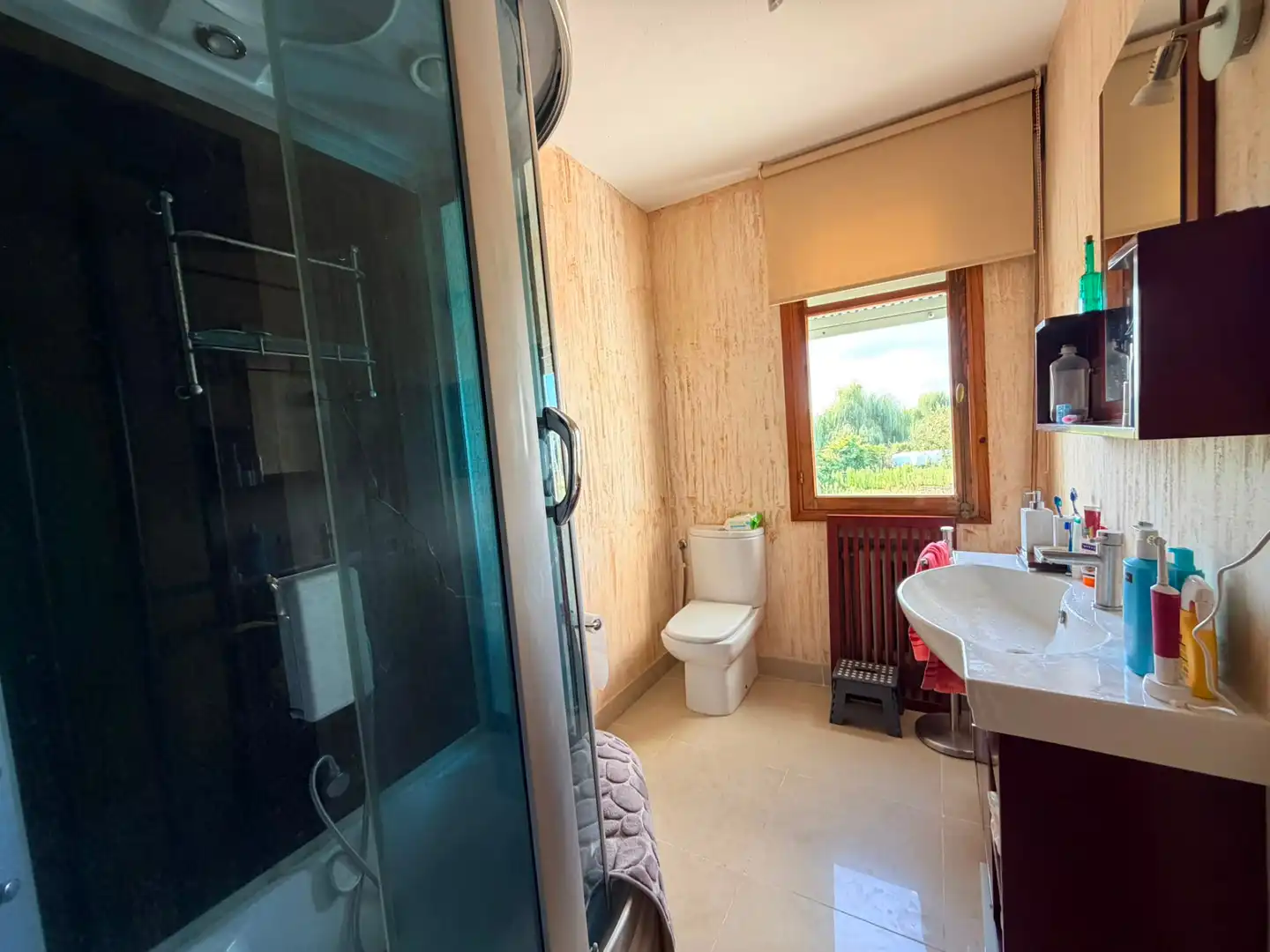 Bany de Casa o xalet de lloguer en Begonte amb Calefacció, Jardí privat i Terrassa