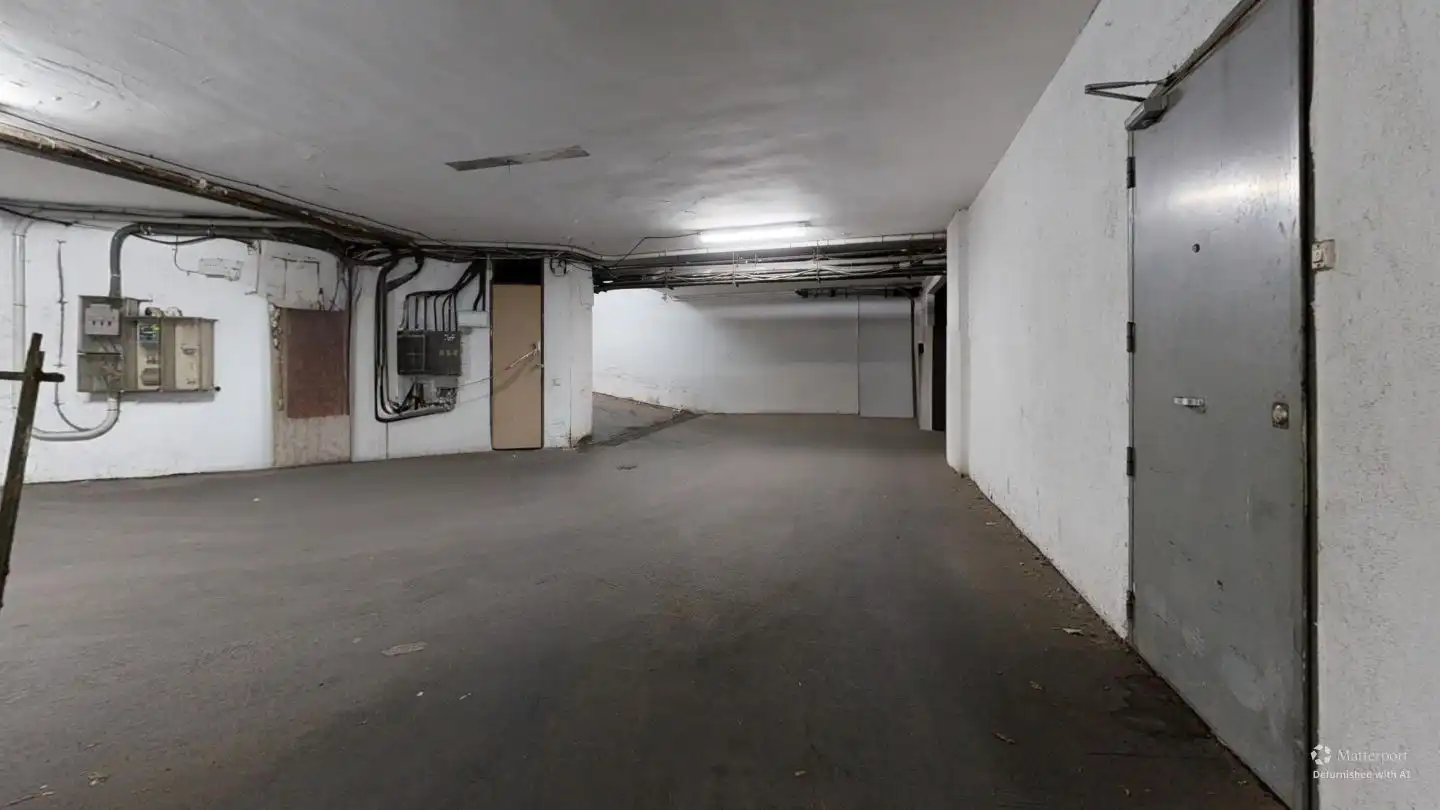 Office for sale in Madrid  with Air Conditioner, Heating and Storage room