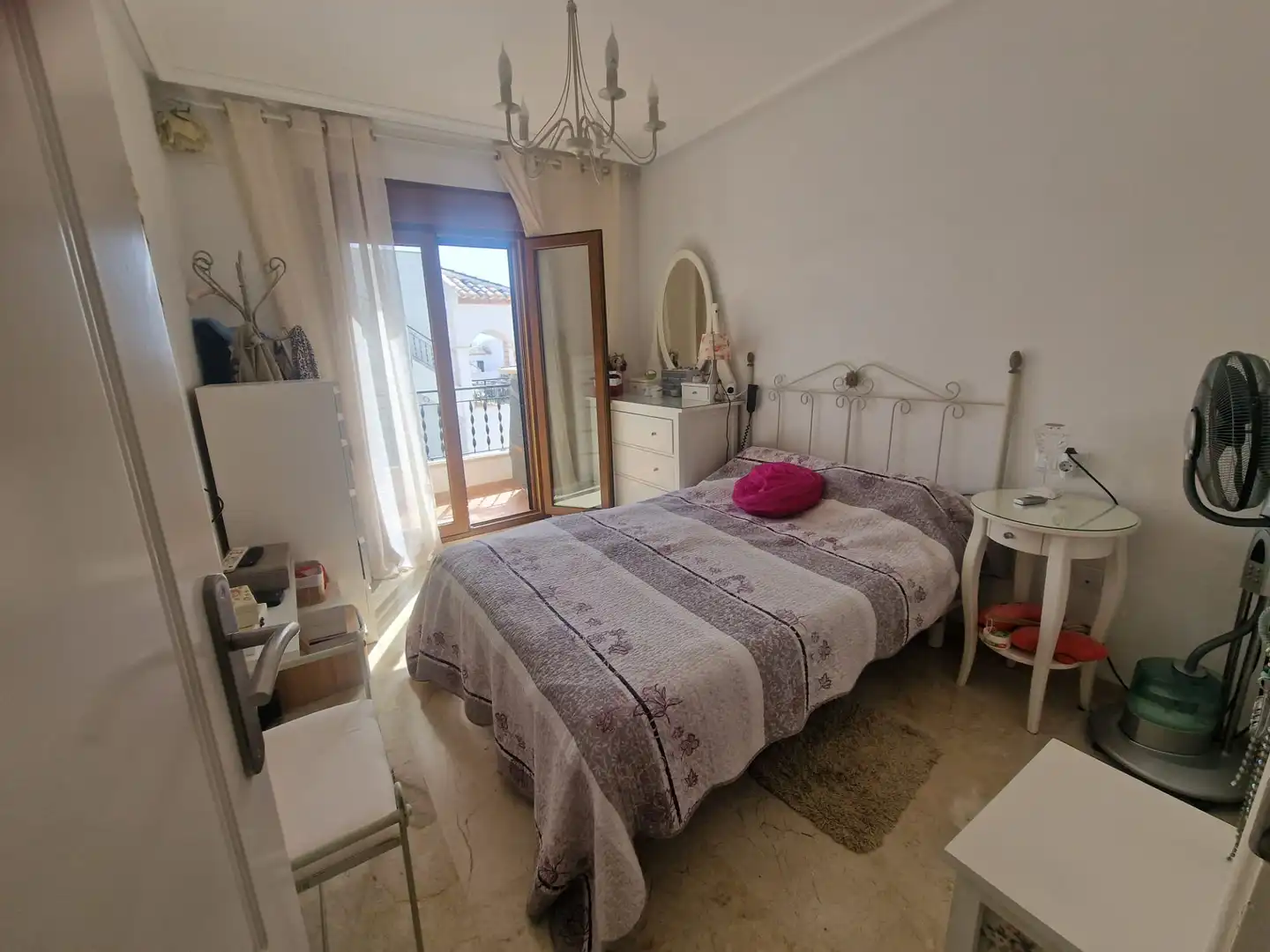 Dormitori de Casa adosada en venda en Orihuela amb Aire condicionat, Jardí privat i Terrassa