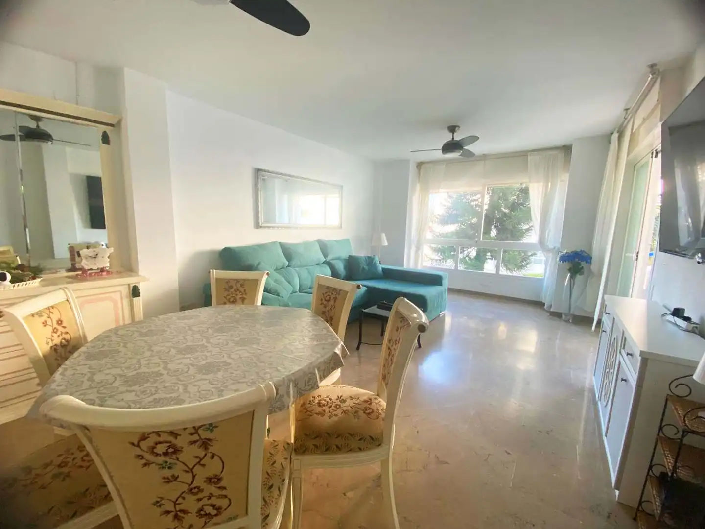 Habitación de Piso en venta en Benalmádena con Aire acondicionado, Terraza y Trastero