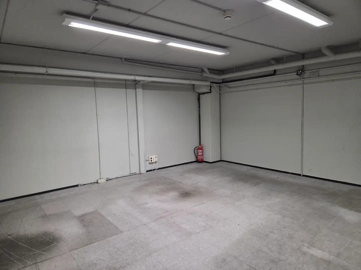 Nave industrial de alquiler en Cervelló con Calefacción y Alarma