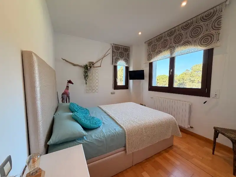Habitación de Casa o chalet en venta en Palafrugell con Aire acondicionado, Calefacción y Jardín privado