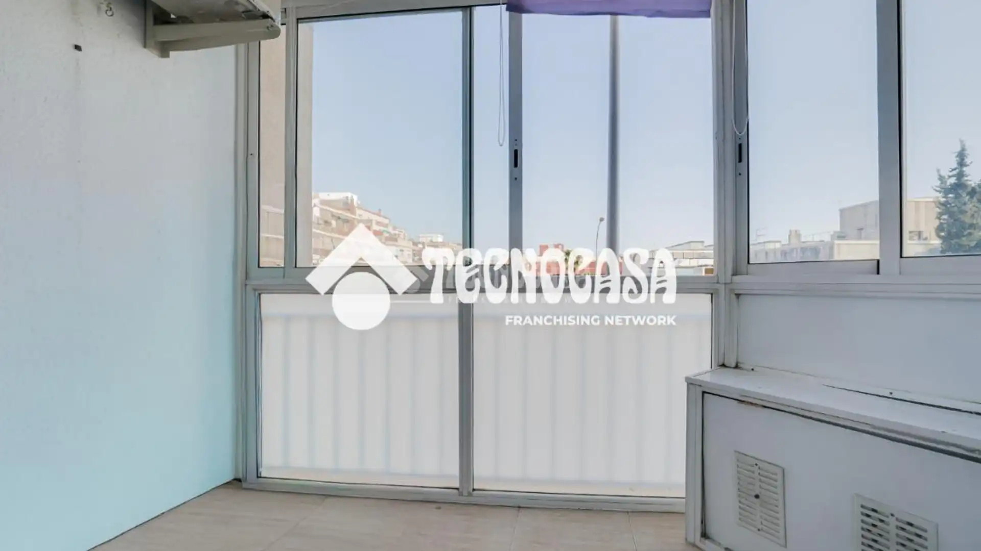 Terrassa de Pis en venda en Sant Adrià de Besòs amb Aire condicionat, Calefacció i Balcó