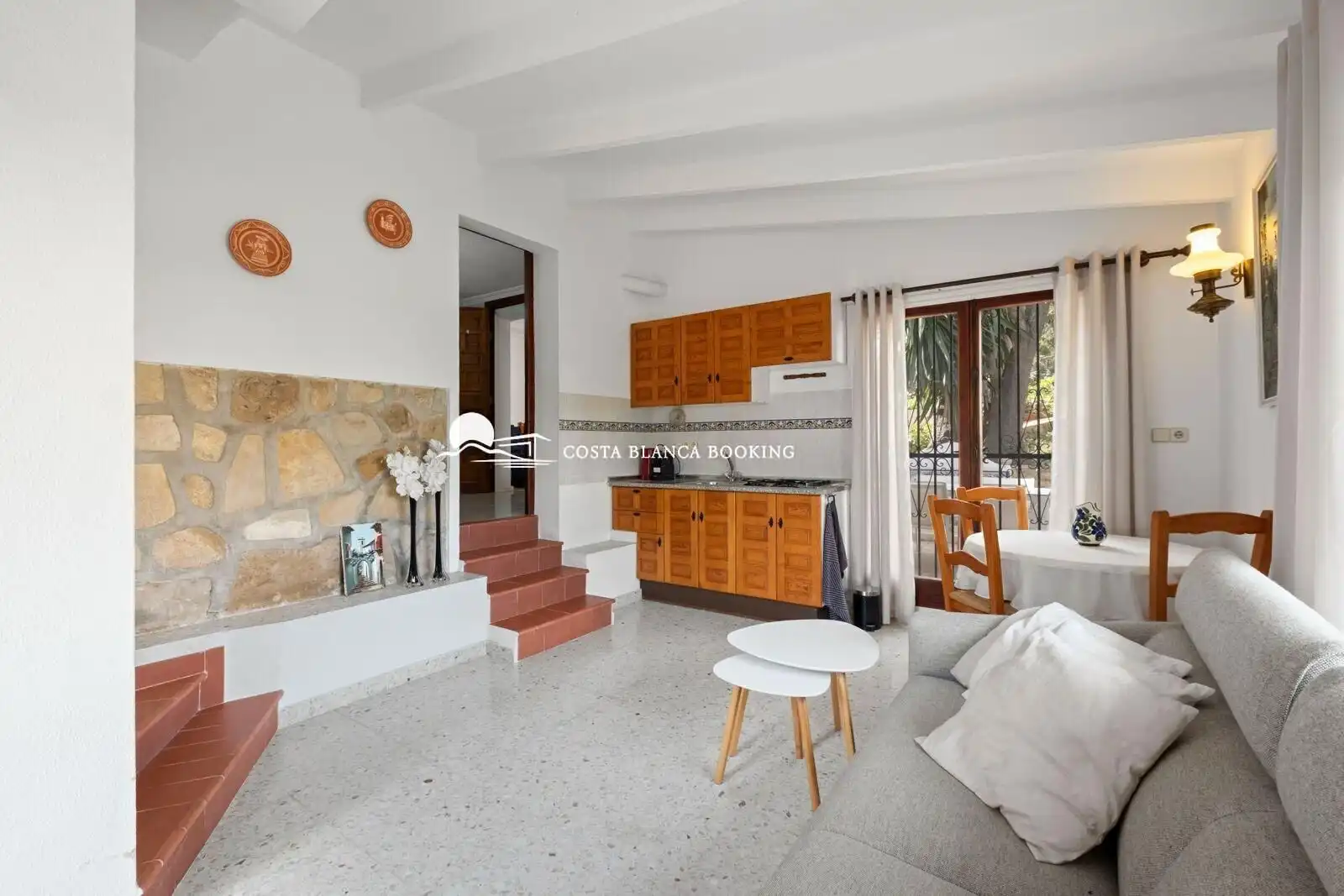Sala de estar de Casa o chalet en venta en L'Alfàs del Pi con Terraza, Trastero y Piscina