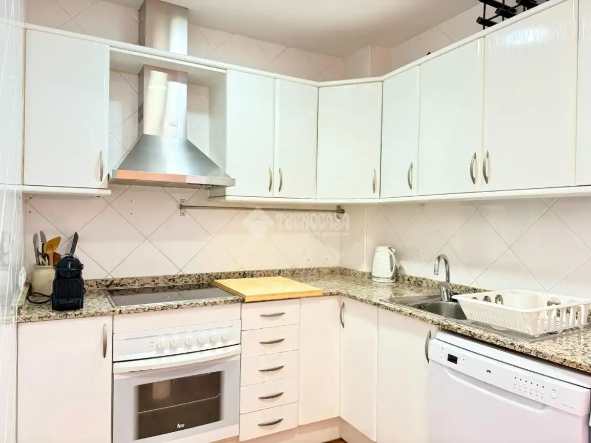 Cocina de Piso en venta en Vilanova i la Geltrú con Aire acondicionado y Balcón