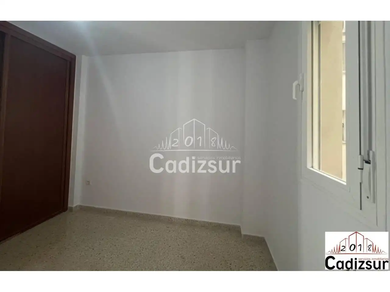 Habitación de Piso en venta en Cádiz