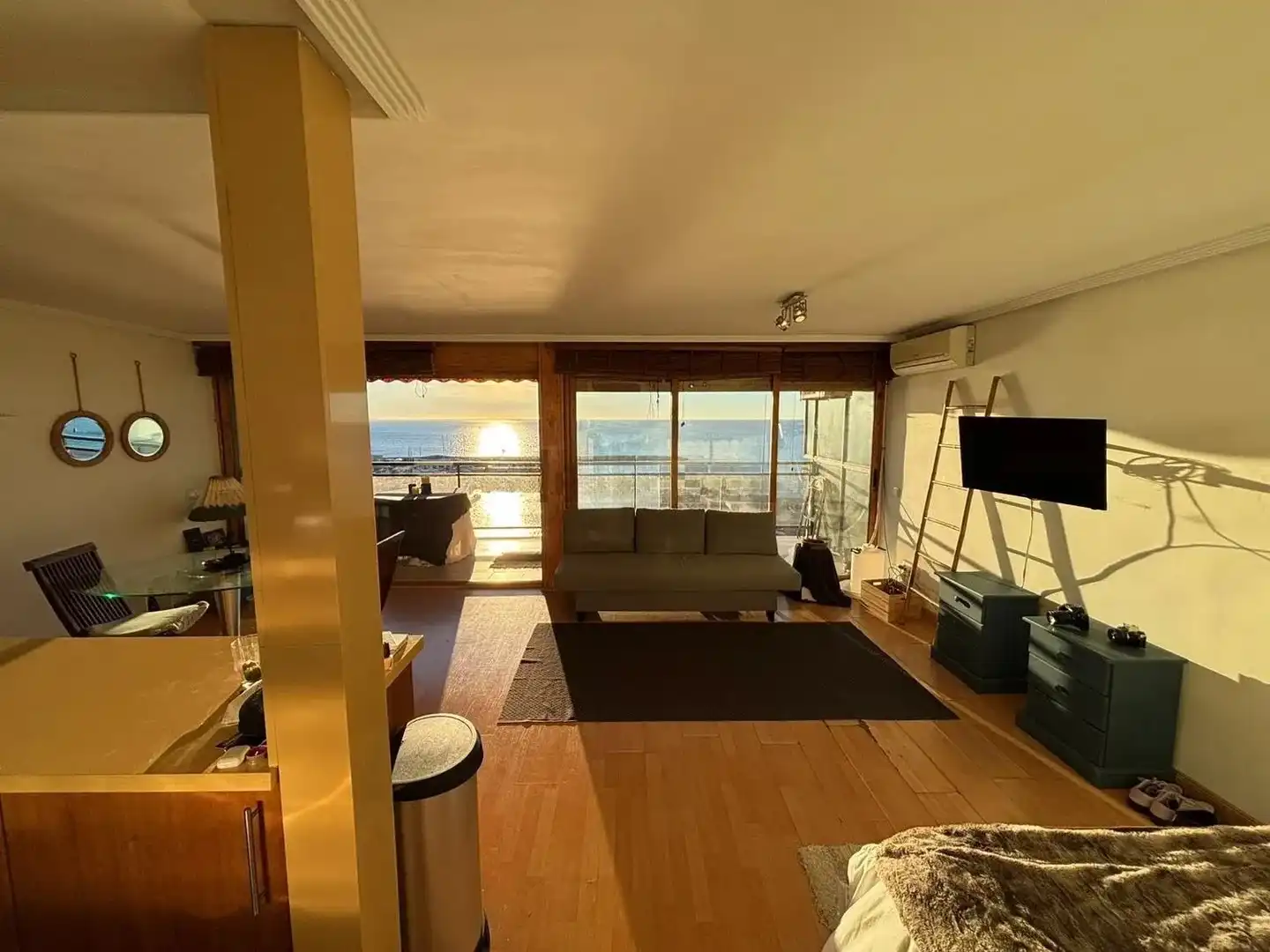 Sala de estar de Estudio de alquiler en El Campello con Aire acondicionado, Calefacción y Terraza