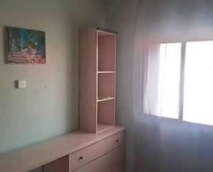 Bedroom of Flat to rent in Alicante / Alacant  with Furnished, Oven and Washing machine