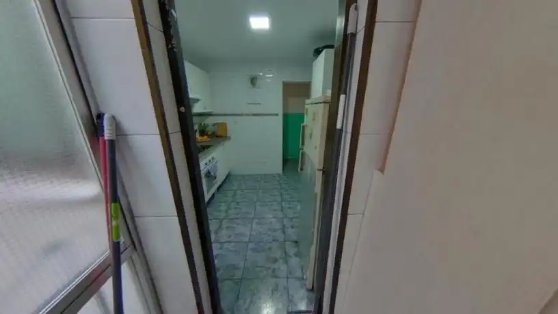 Cocina de Piso en venta en Santa Coloma de Gramenet