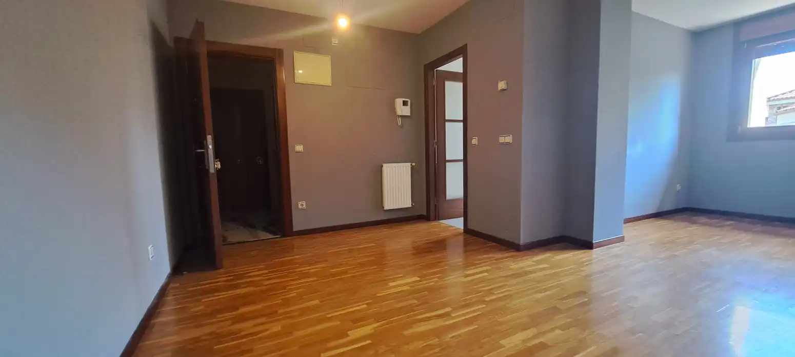 Pis en venda en Gijón  amb Calefacció i Parquet