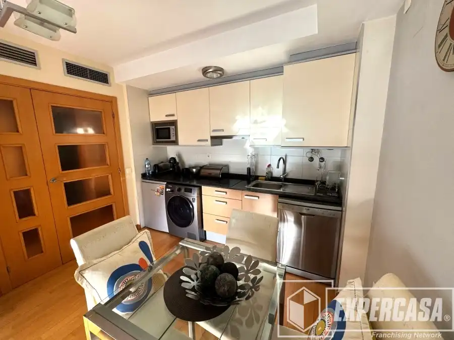 Cocina de Piso en venta en Valencia con Parquet y Trastero