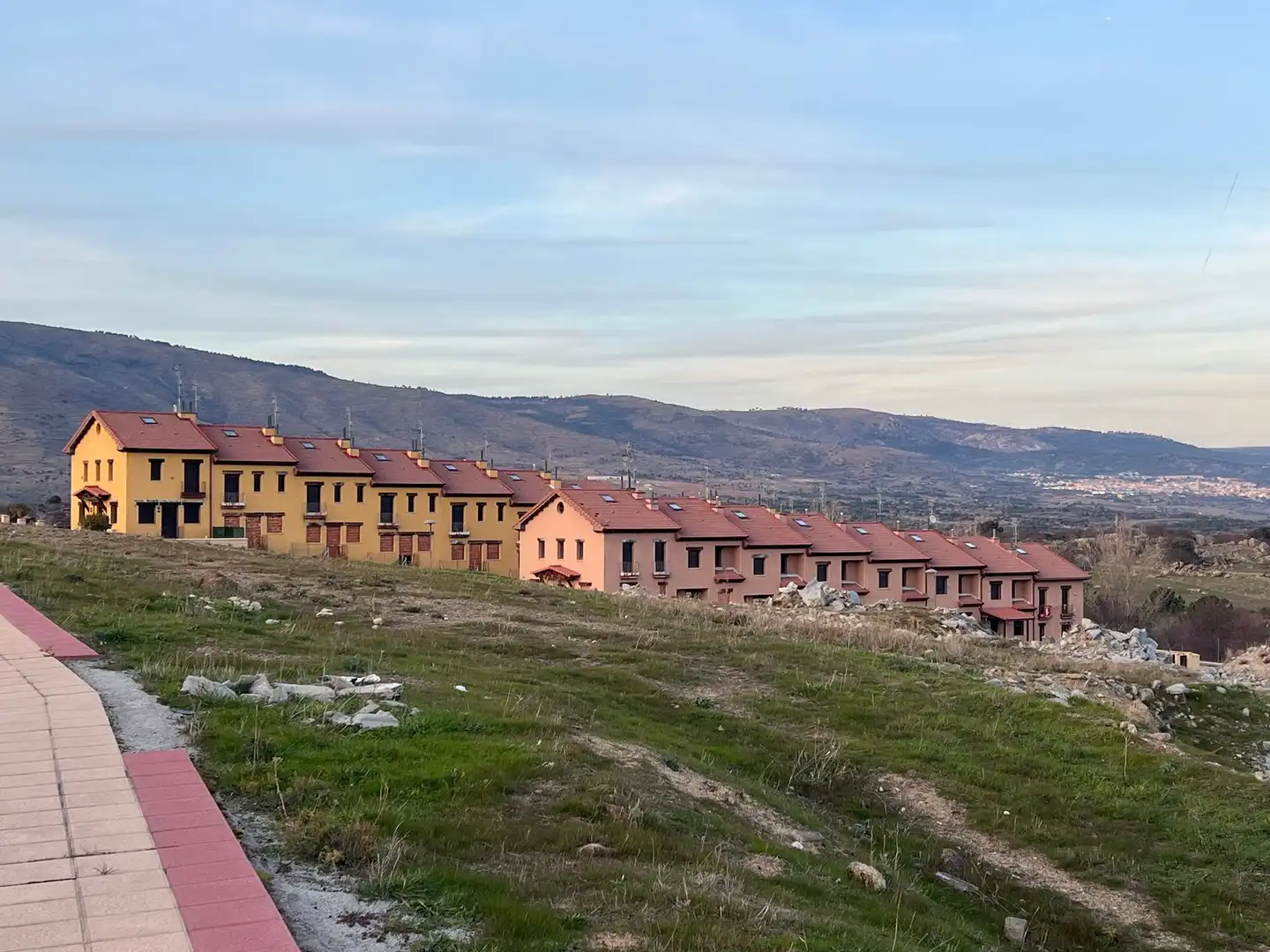 Residenziale in vendita a El Tiemblo, imagen 2