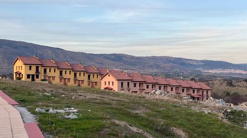 Foto 2 de Edificio en venta en El Tiemblo , Ávila