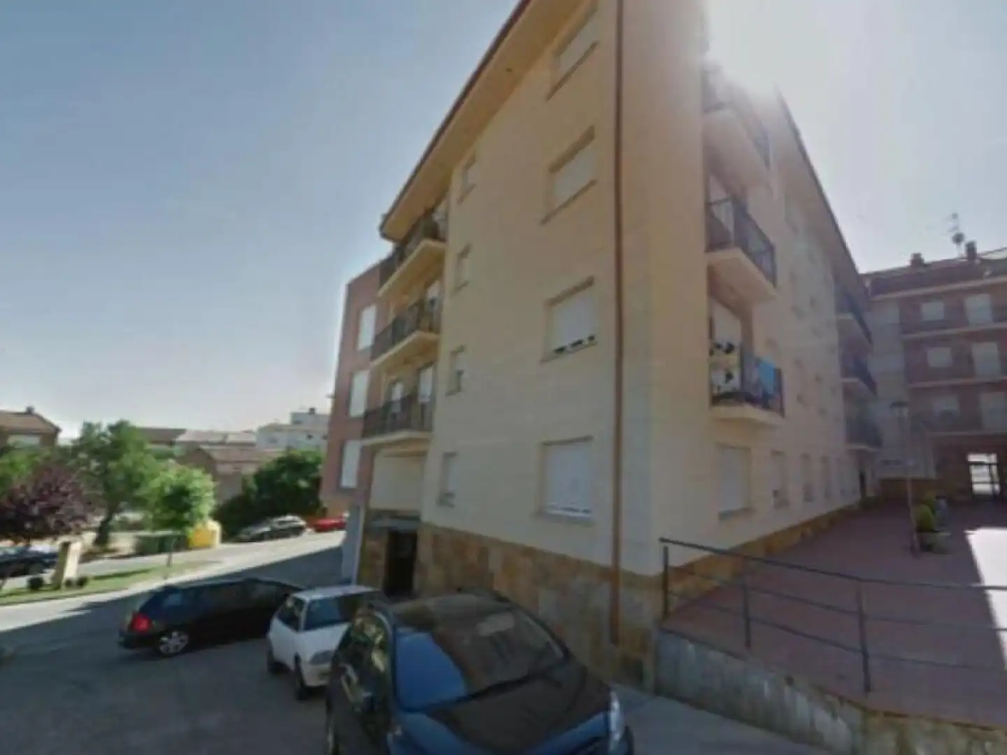 Außenansicht von Garage zum Verkauf in Valencia de Don Juan