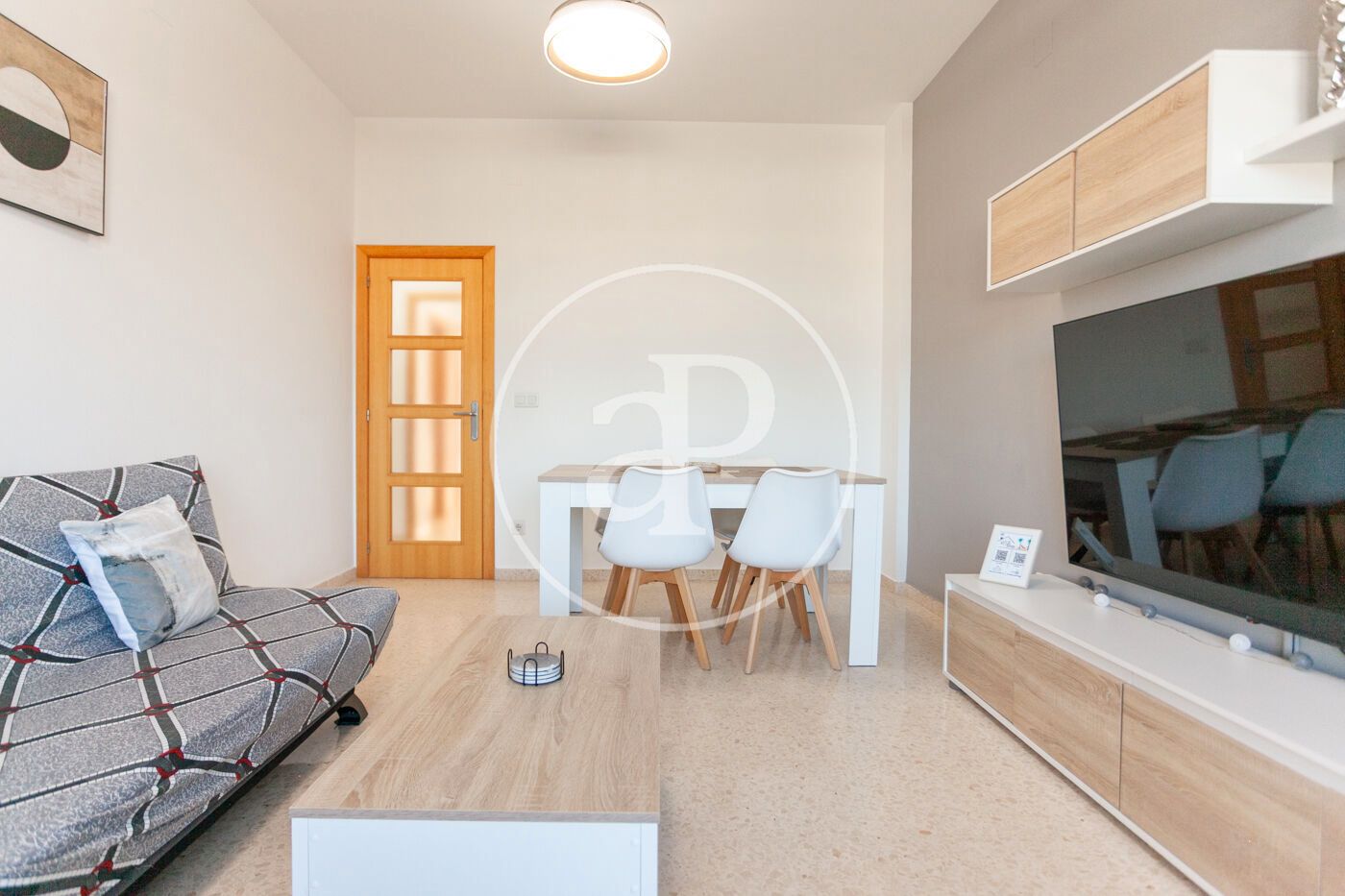 Sala de estar de Piso de alquiler en  Valencia Capital con Aire acondicionado, Calefacción y Terraza