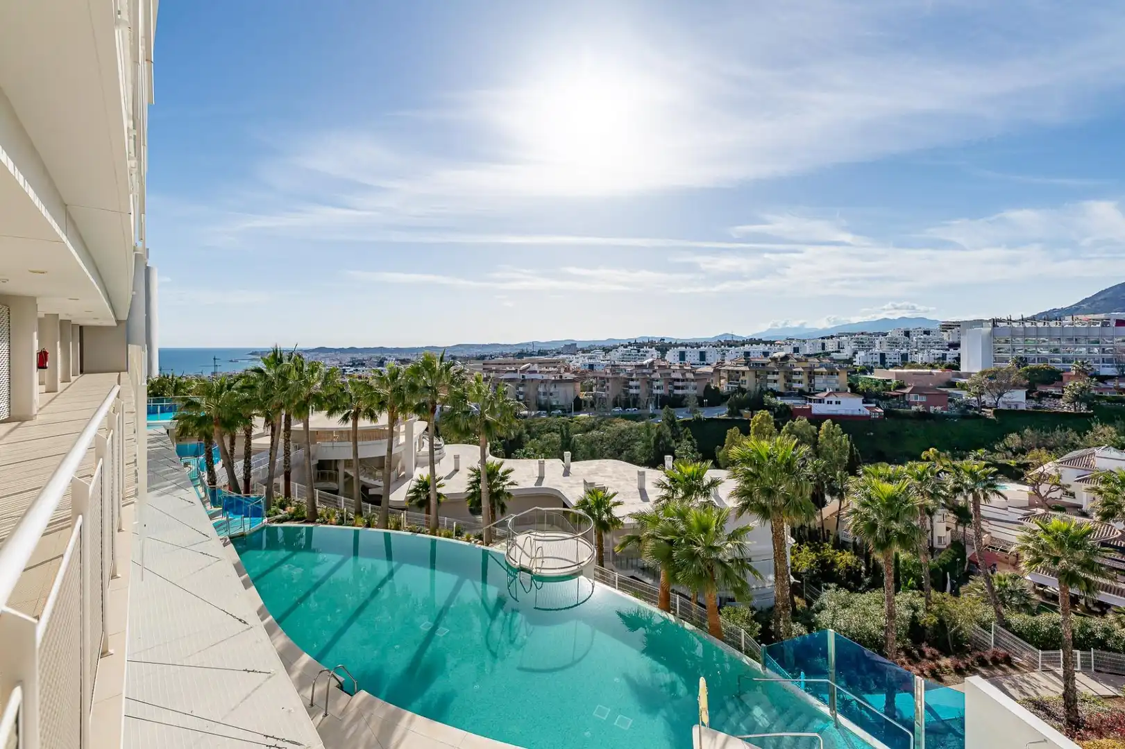 Piscina de Apartament en venda en Benalmádena amb Aire condicionat, Calefacció i Terrassa