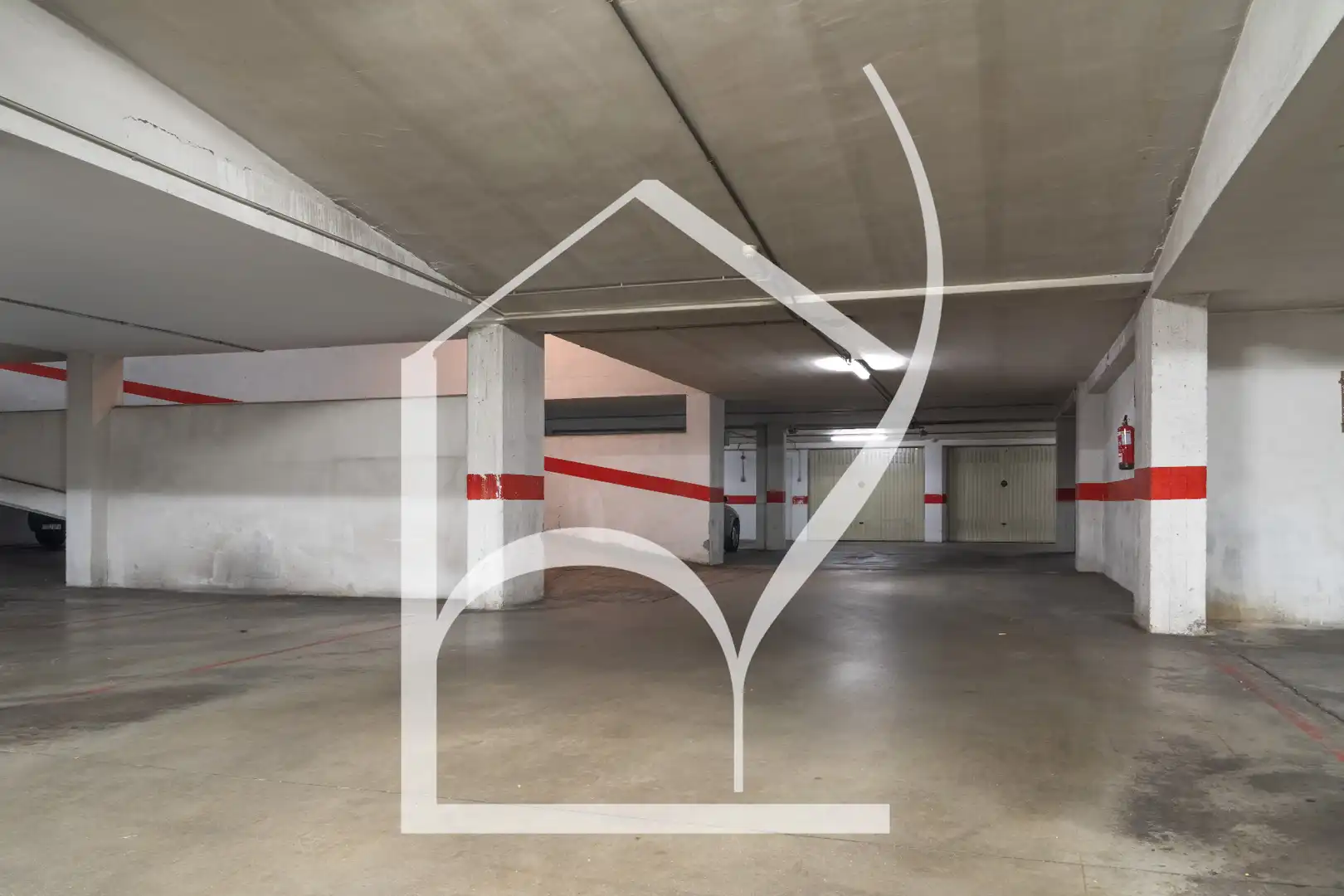 Parkplatz von Wohnung zum Verkauf in Salamanca mit Klimaanlage, Heizung und Möbliert