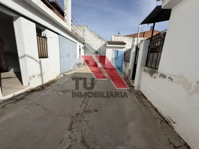 Vista exterior de Casa o chalet en venta en Fuensalida con Calefacción, Amueblado y Horno