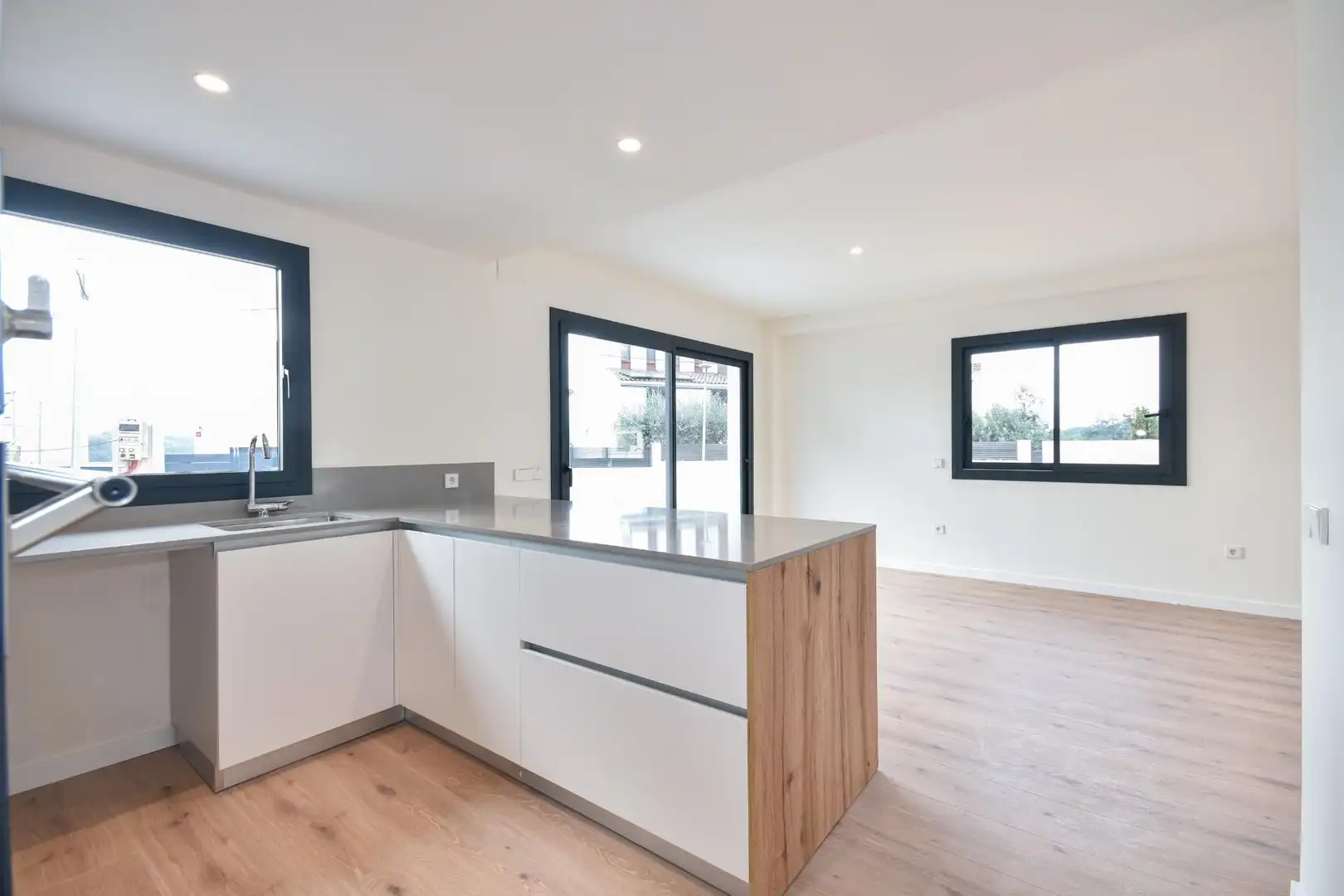 Kitchen of Houses for sale in Rellinars  with Air Conditioner, Heating and Private garden