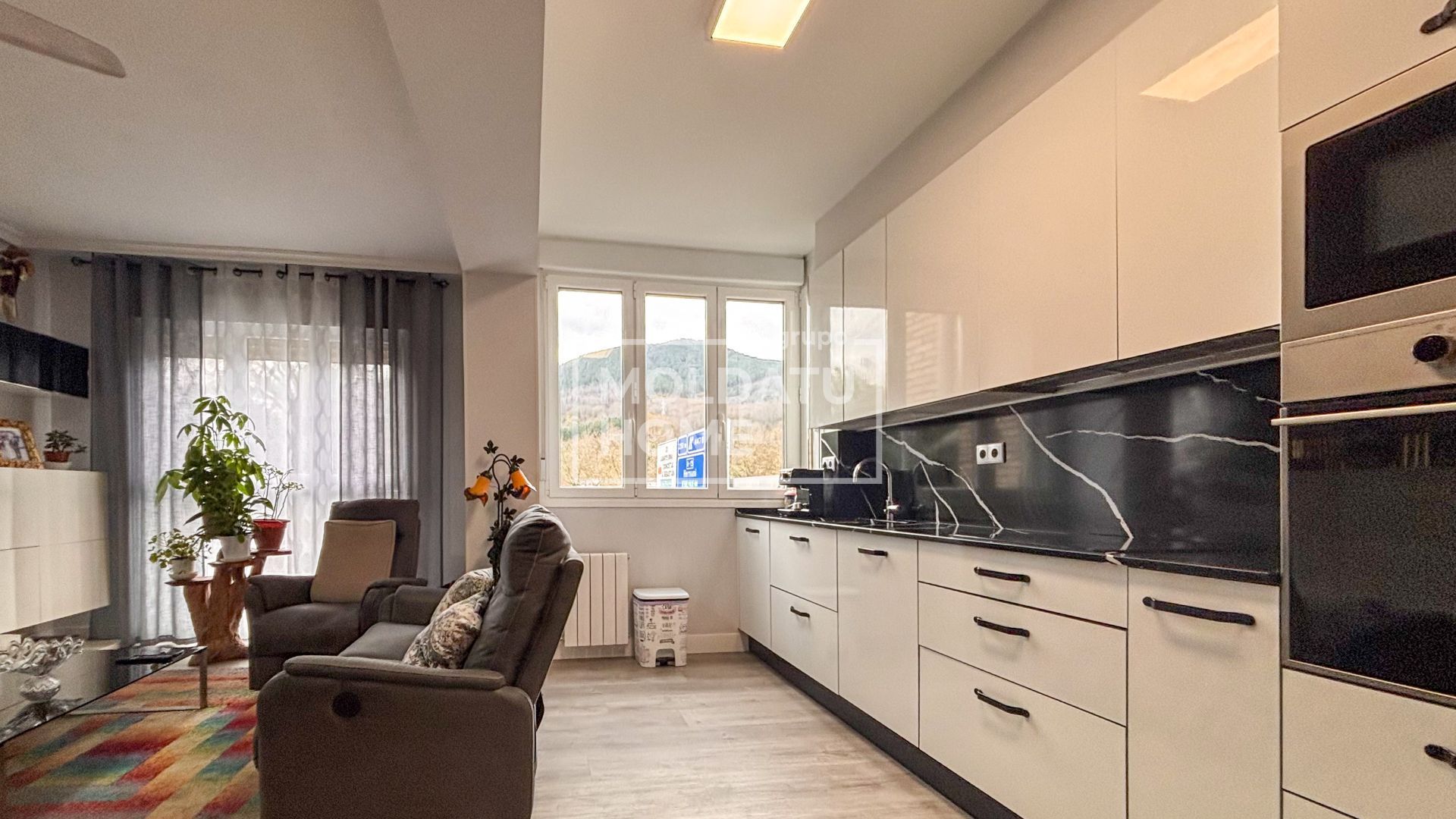 Kitchen of Flat for sale in Andoain  with Heating and Storage room