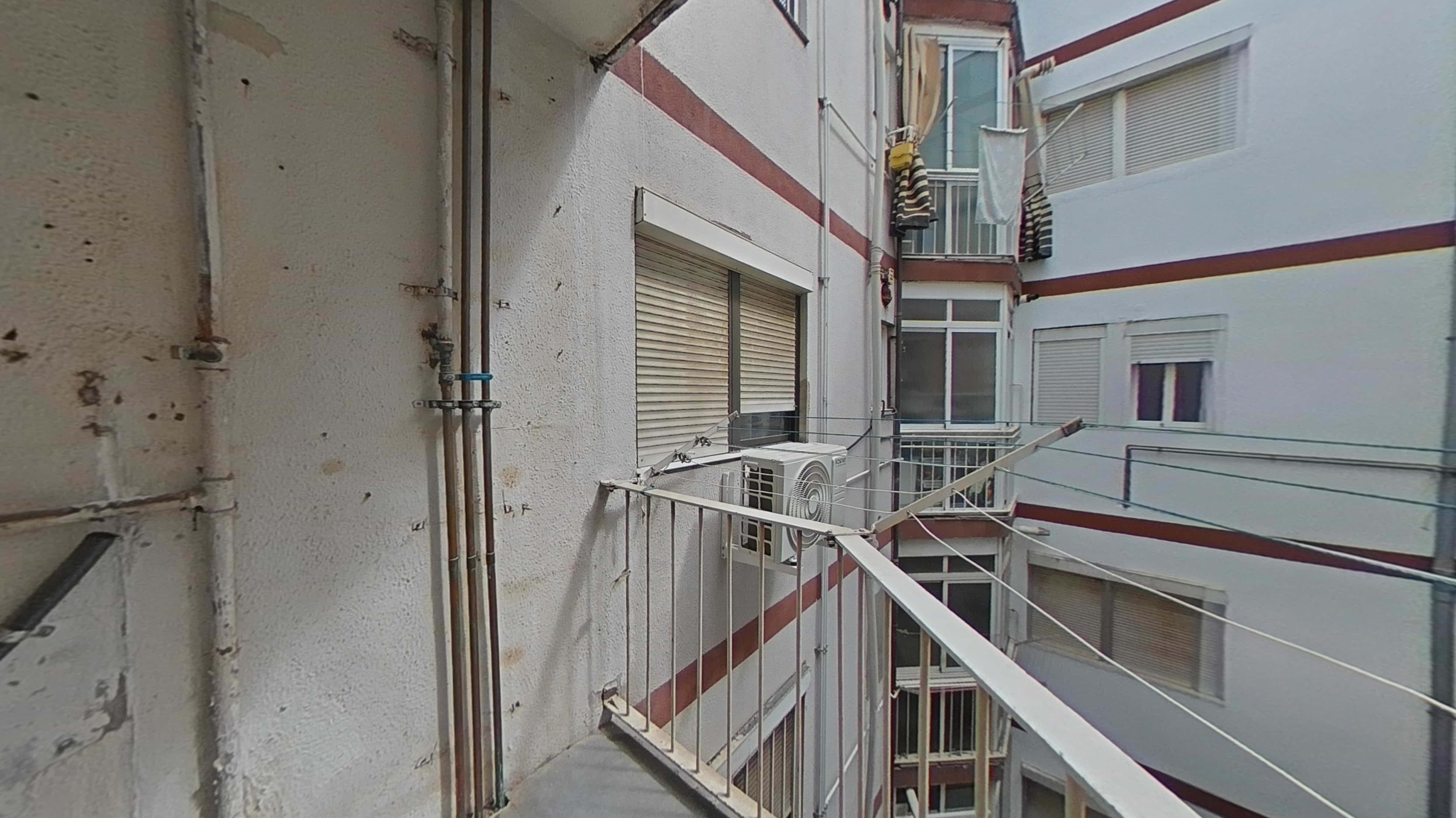 Balcony of Flat for sale in Badalona