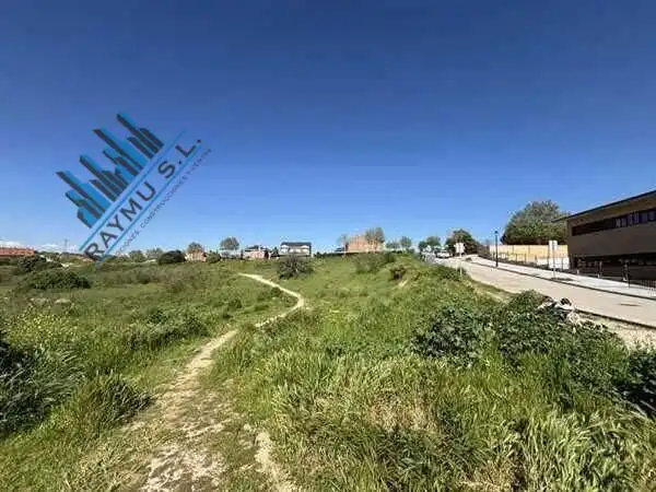 Terreni e lotti in vendita a Avenida SECTOR SAU6, imagen 27