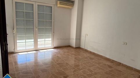 Apartamento con terraza, en la provincia de Alicante, en la ciudad de Torrevieja, en la zona de Playa del Cura. 5 habitaciones | 1, imatge 4