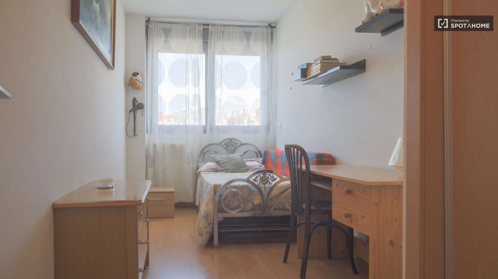 Flat to share in Valdeacederas