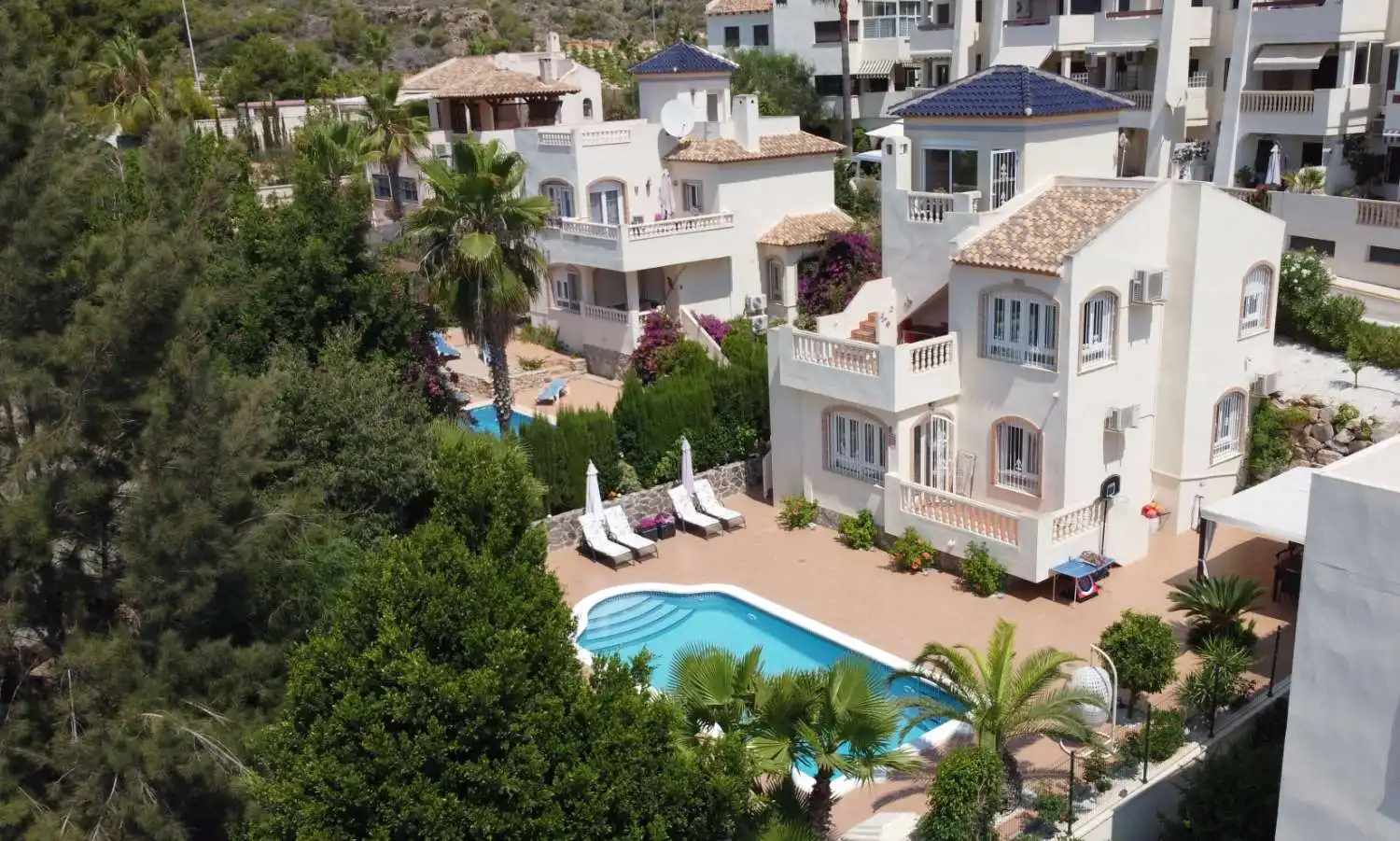 Chalet con piscina en venta en Orihuela Costa, imagen 2