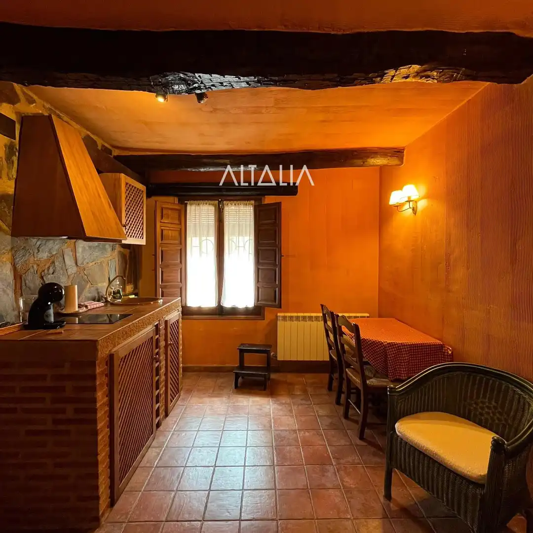 Cocina de Casa o chalet en venta en Villar de Olalla con Terraza y Amueblado