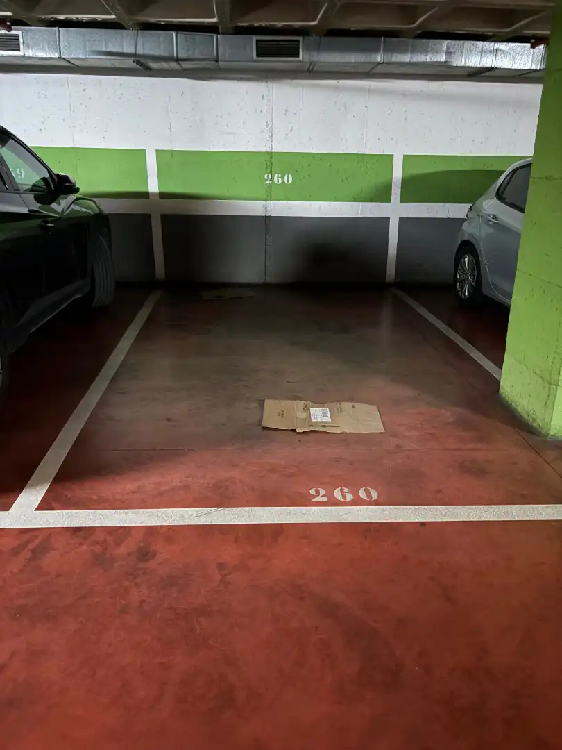 Garatge de lloguer a Carrús Este