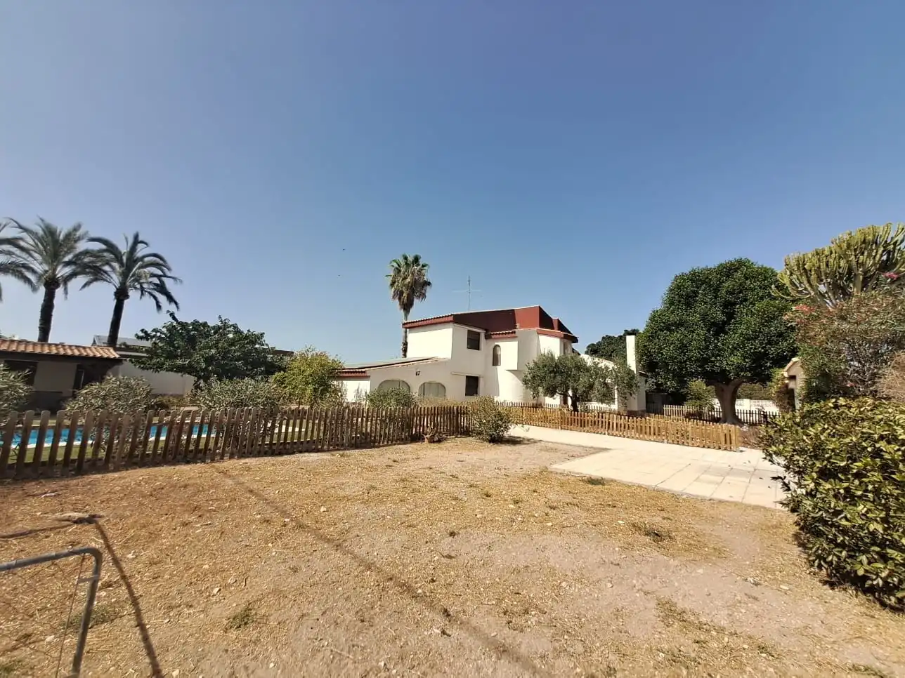 Außenansicht von Haus oder Chalet zur Miete in Mutxamel mit Klimaanlage, Terrasse und Schwimmbad