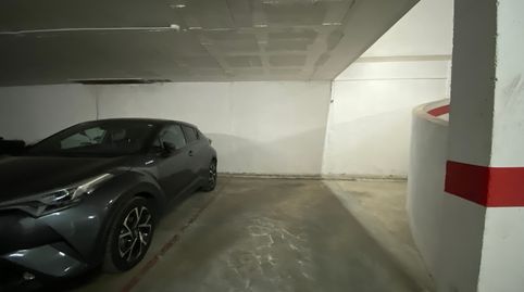 Foto 2 von Garage zum Verkauf in Avinguda de Les Voltes, 17, La Bisbal d'Empordà, Girona