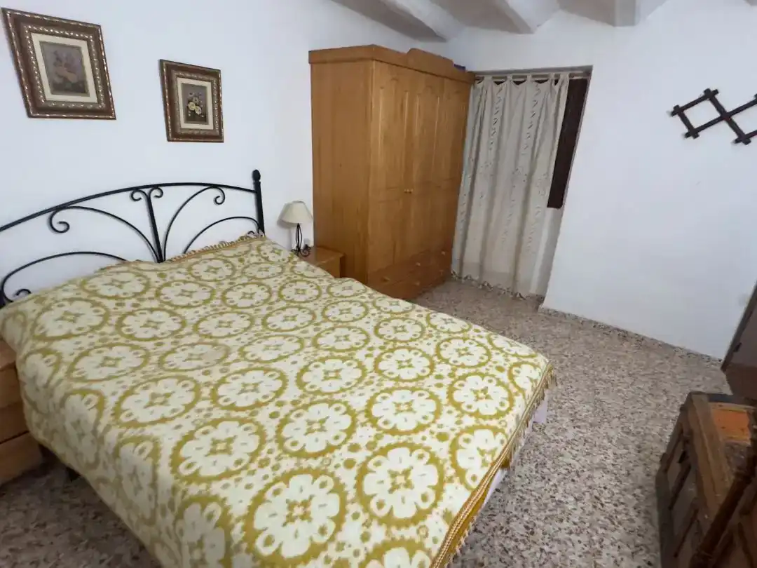 Dormitori de Pis en venda en Gea de Albarracín amb Traster i Moblat