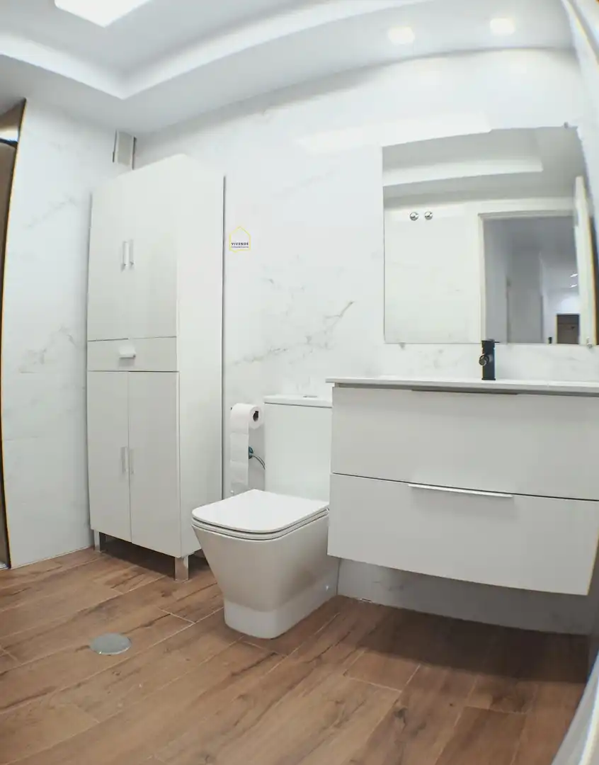 Bathroom of Flat for sale in Lorca  with Air Conditioner, Storage room and Balcony