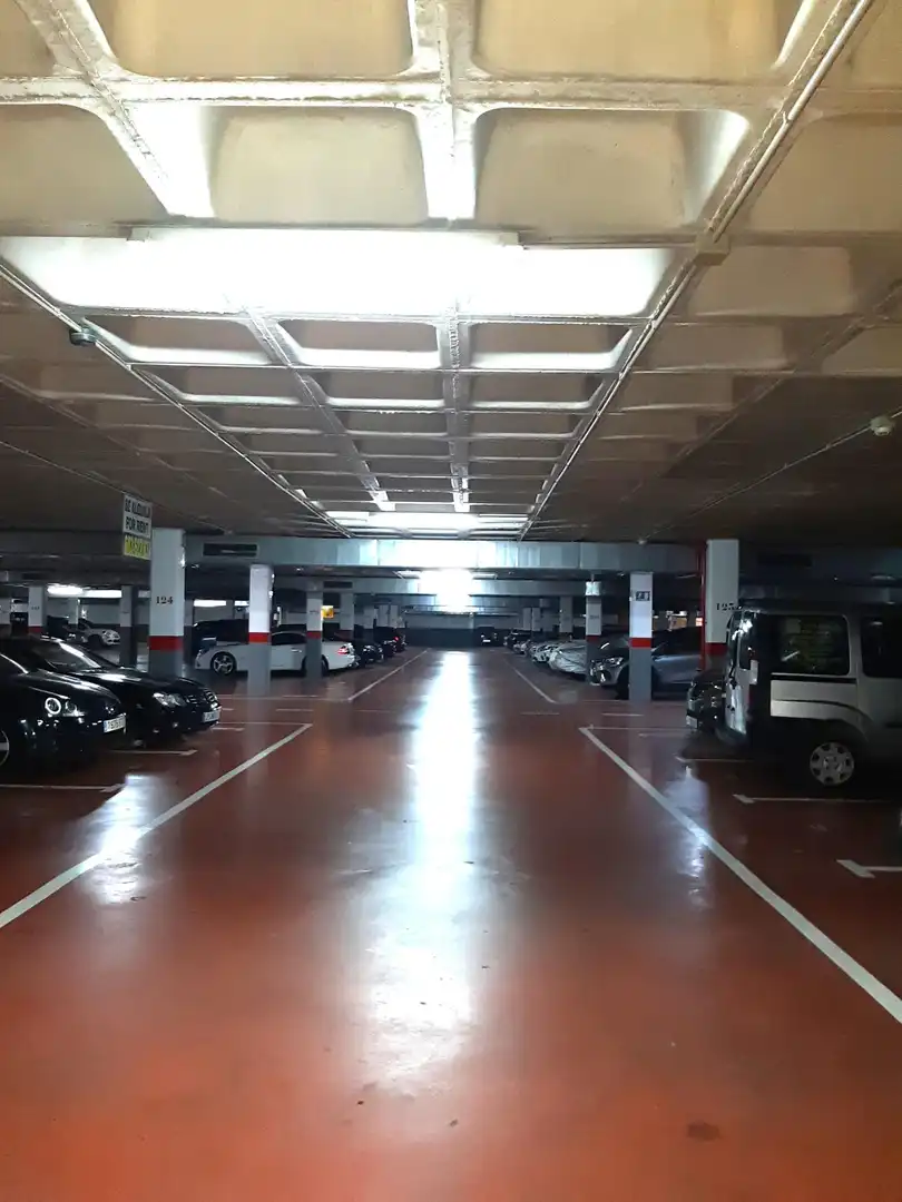 Aparcament en venda a Centro ciudad, imagen 2