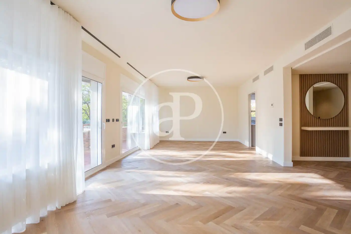 Living room of Flat for rent in Barcelona  with Air Conditioner, Heating and Private garden